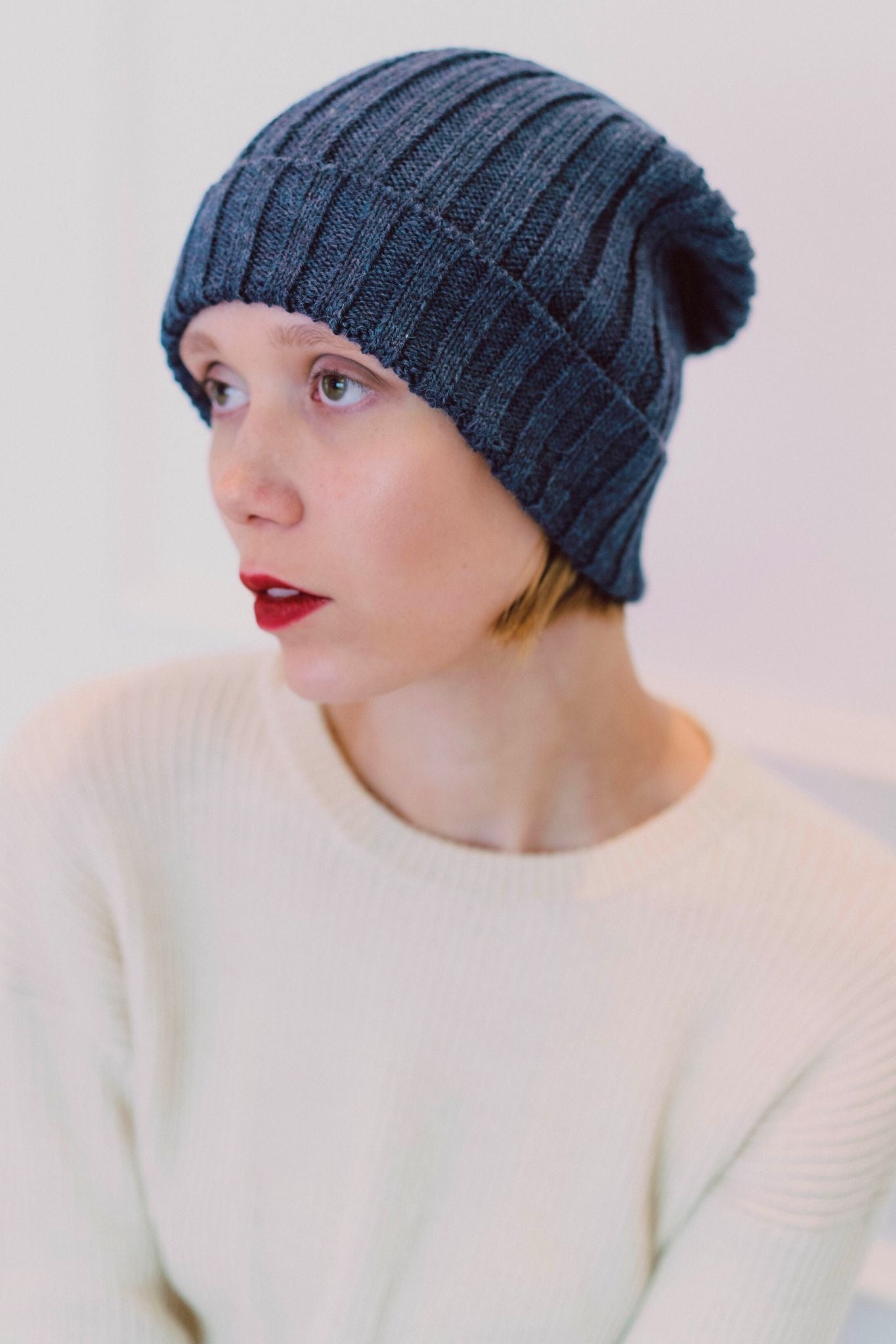 GORRO "MAYU" AZUL - 100% BABY ALPACA